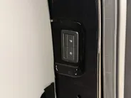 Ford E-Transit Custom L2H1 MS-RT 71 kWh 286 PK Dubbele Cabine UIT VOORRAAD I INKLAPBARE TREKHAAK I DRIVER ASSIST PACK ULTIMATE I DUBBELE ZIJSCHUIFDEUREN I FULL LED-KOPLAMPEN I APPLE CARPLAY / ANDROID AUTO I