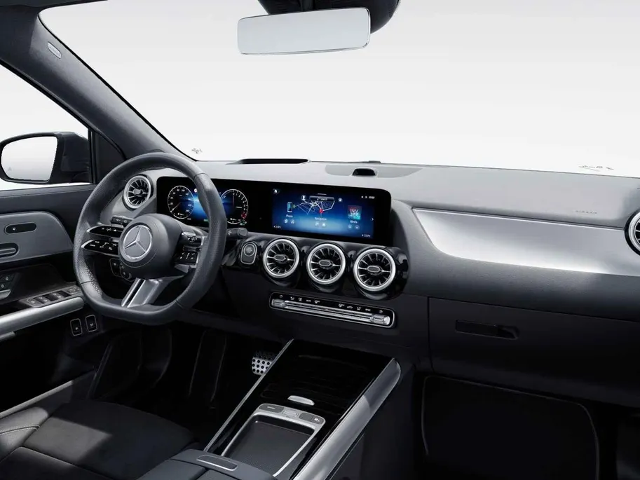 Mercedes-Benz GLA 250 e 140 Years Edition