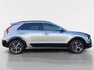 Kia Niro 1.6 GDi Hybrid DynamicPlusLine | Informeer naar beschikbaarheid | Schuifdak | NU MET €3.000 inruilpremie en €1000 voorraadvoordeel!