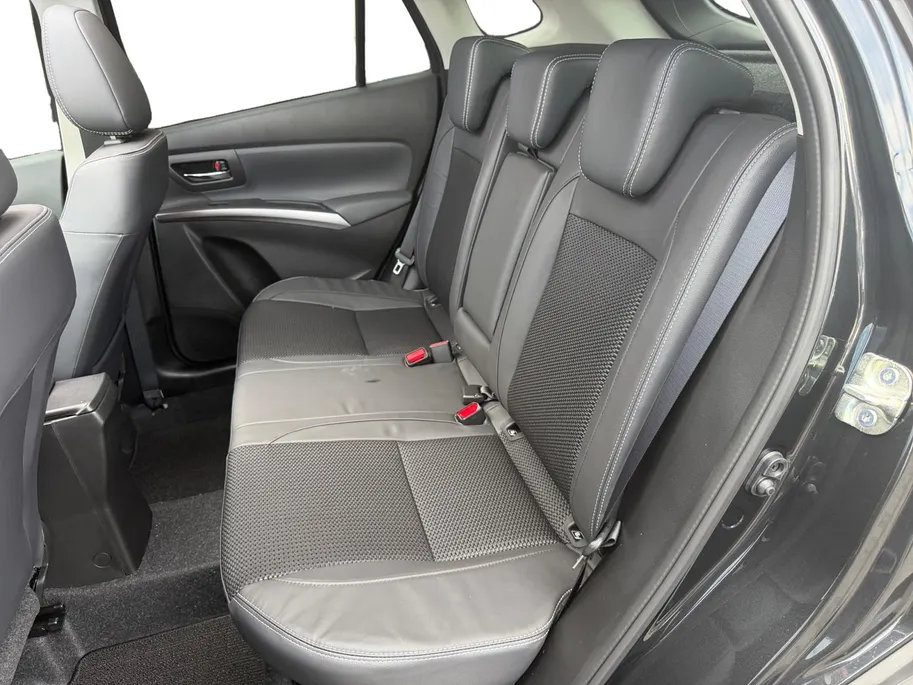 Suzuki S-Cross 1.4 Boosterjet Style Hybrid | Adapt. Cruise / Climate Control | Pannoramadak | 360 camera | Navigatie | DEMO!