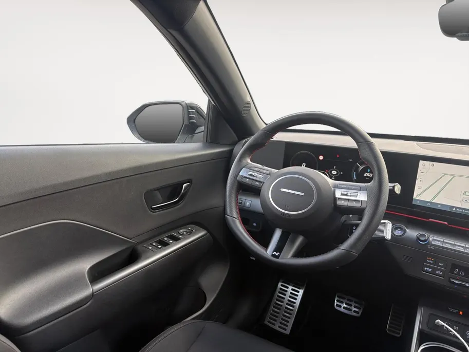 Hyundai Kona Electric N Line Business 64.8 kWh | Navi | Stoel- stuurverwarming | Camera