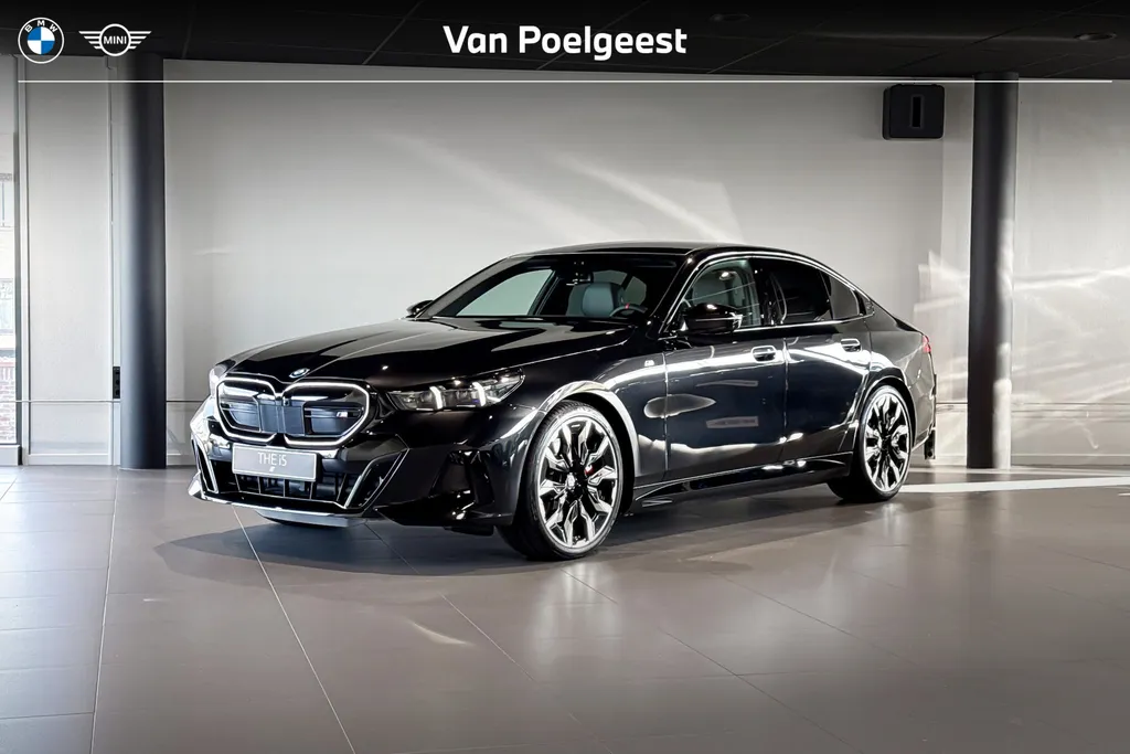 BMW i5 Sedan M60 xDrive 84 kWh