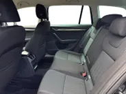 Škoda Octavia Combi 1.0 TSI Greentech Business Edition Plus | Weinig kilometers! | Afneembare Trekhaak | Achteruitrijcamera | Apple Carplay/Android Auto | Climate Control | 12 maanden garantie! |