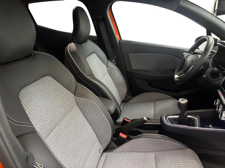 Renault Clio 1.0 TCe 90 GPF techno NAVI AIRCO CAMERA PARKEERSENSOREN CRUISE CONTROLE APPLE CARPLAY ANDROID AUTO LEUKE AUTO MET HELE MOOIE KLEUR