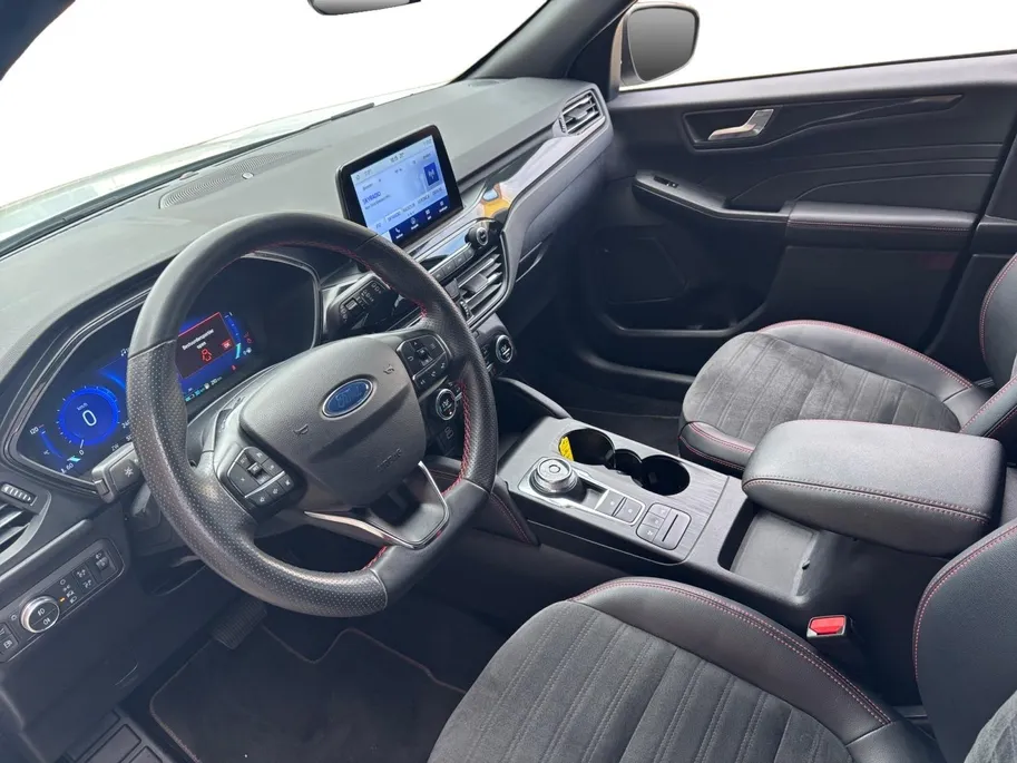 Ford Kuga 2.5 PHEV ST-Line X | Trekhaak | B&O audio | Winter Pack | Elektrisch. voorstoelen | Elektrisch. achterklep