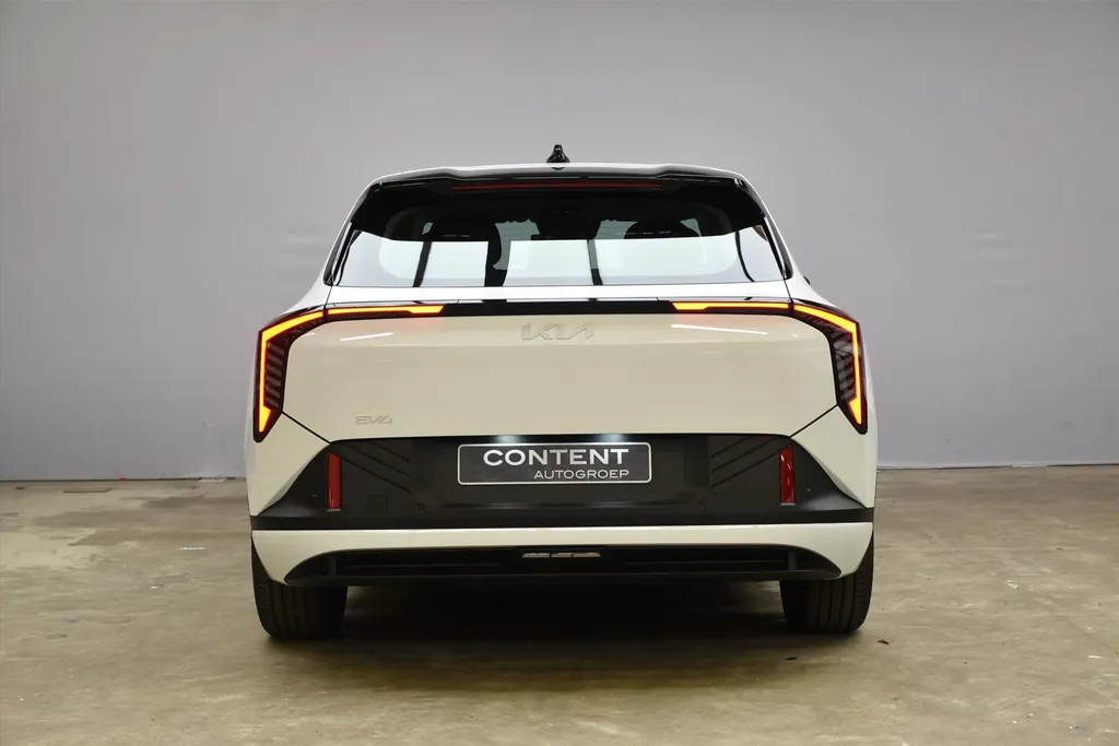 Kia EV4 81,4 kWh 204PK Air