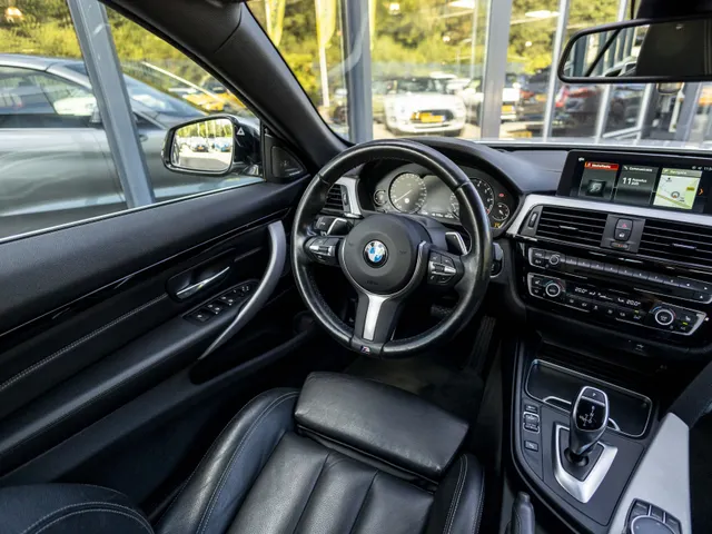BMW 4 Serie Cabrio 440i High Executive | Head Up Display | Apple Carplay