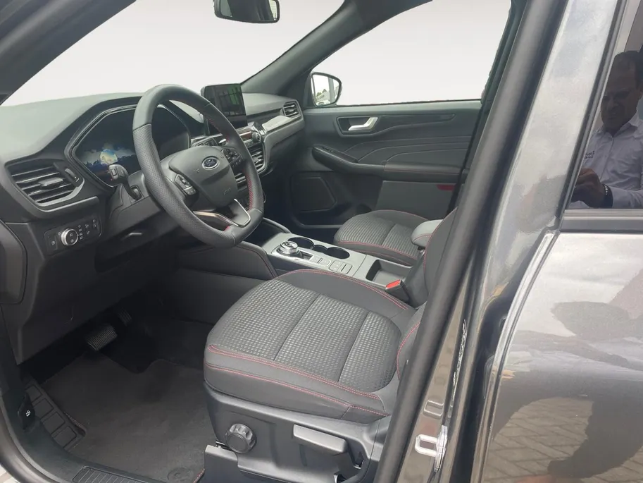 Ford Kuga 2.5 PHEV ST-Line | Winterpack| Achteruitrijcamera| 12 maanden Bovag Garantie| Apple Carplay/Android Auto|