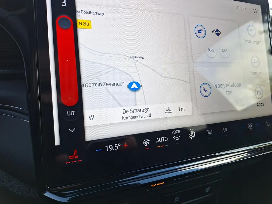 Ford Puma 1.0 EcoBoost Hybrid Titanium | !gratis upgrade naar automaat! | Winterpack | Climate Control | Camera | Parkeersensoren | Draadloze Apple Carplay&Android Auto | 17' Lichtmetaal | Nieuw te bestellen! |