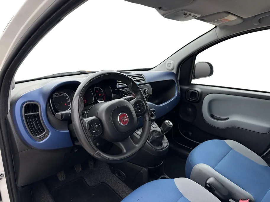 Fiat Panda 0.9 TwinAir Sempre | Bluetooth | Airco | Trekhaak | Stuurbediening | USB |