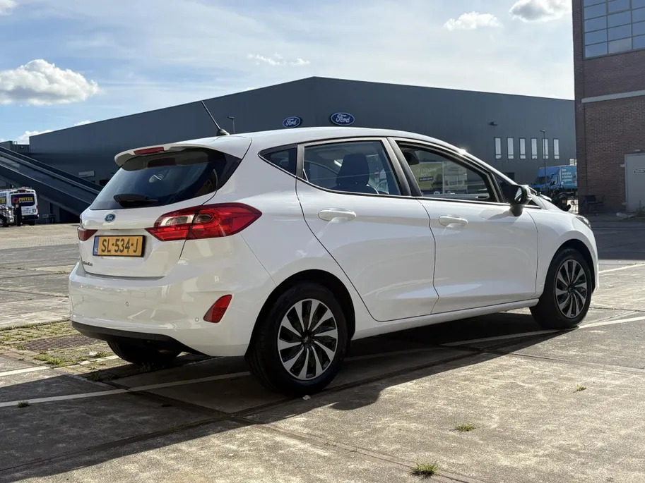 Ford Fiesta 1.1 Trend | Cruise Control | Navi | Park Pilot