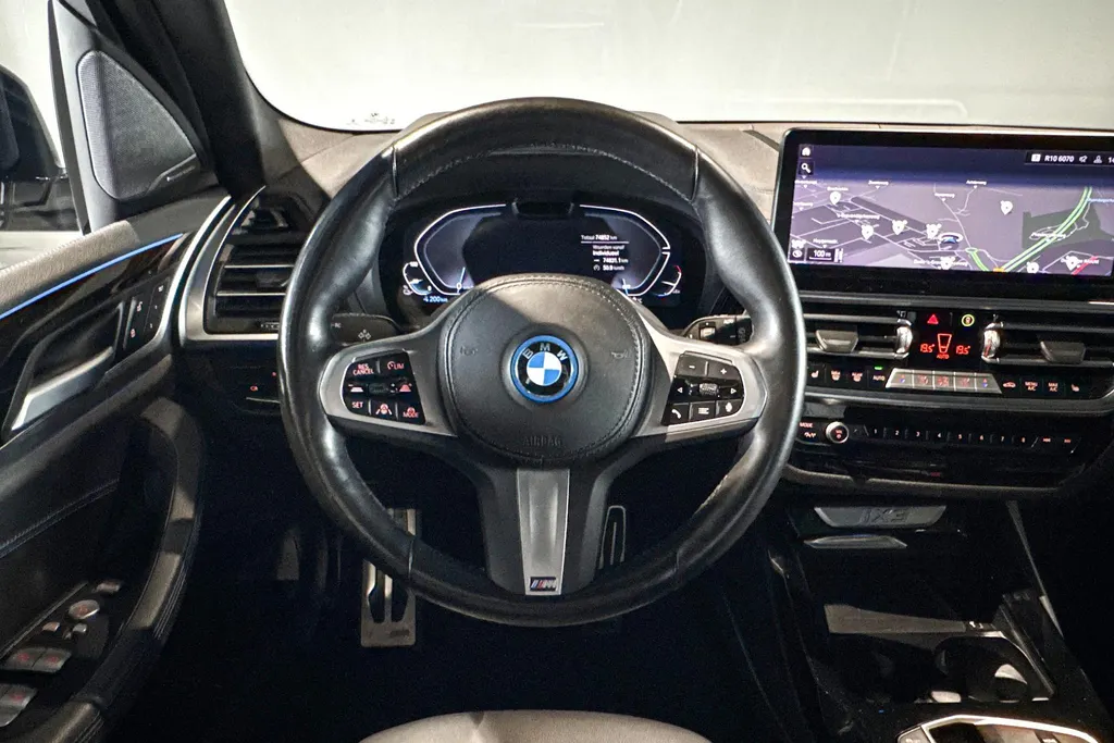 BMW iX3 High Executive 80 kWh