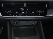 Nissan QASHQAI 1.3 MHEV Xtronic Tekna | Cold Pack | 1800kg trekgewicht | Navigatie | Apple carplay & Android auto | Stoel geheugen | Lederen bekleding | 360grd camera | pdc voor en achter | Electrische stoelverstelling |