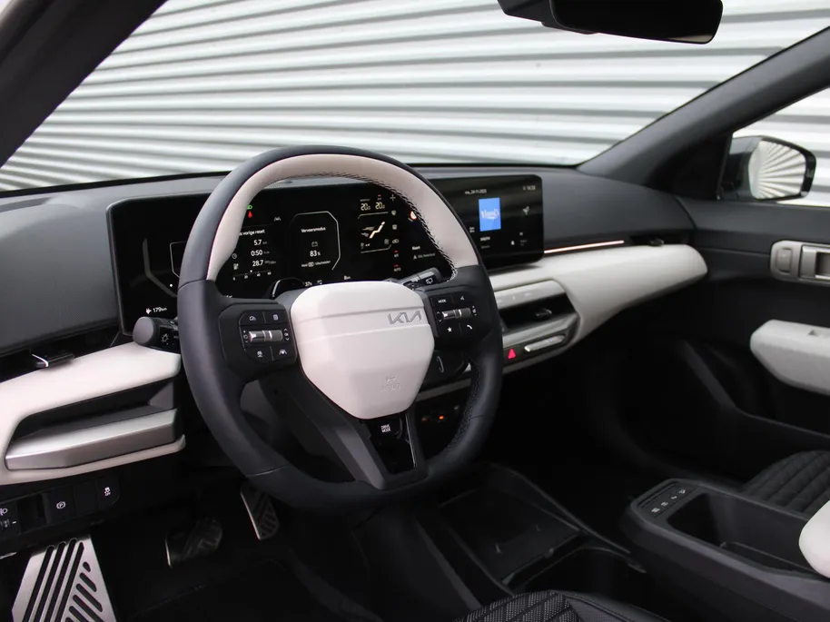 Kia EV4 Fastback GT-Line Business Edition 81.4 kWh | Hoge korting! | Nieuw | Direct leverbaar | Actieradius tot 612 km (WLTP) | 18% bijtelling |