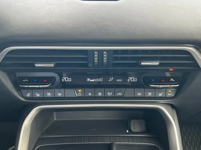 Mazda CX-60 2.5 e-SkyActiv PHEV Homura Plus | TREKHAAK |AUTOMAAT | PLUG-IN HYBDRIDE | PANORAMADAK | 2500kg TREKGEWICHT | LEDER | 360gr CAMERA | MEEST LUXE UITVOERING | BIJNA NIEUW |