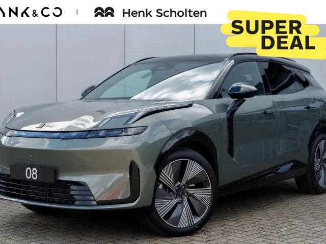 Lynk & Co 08