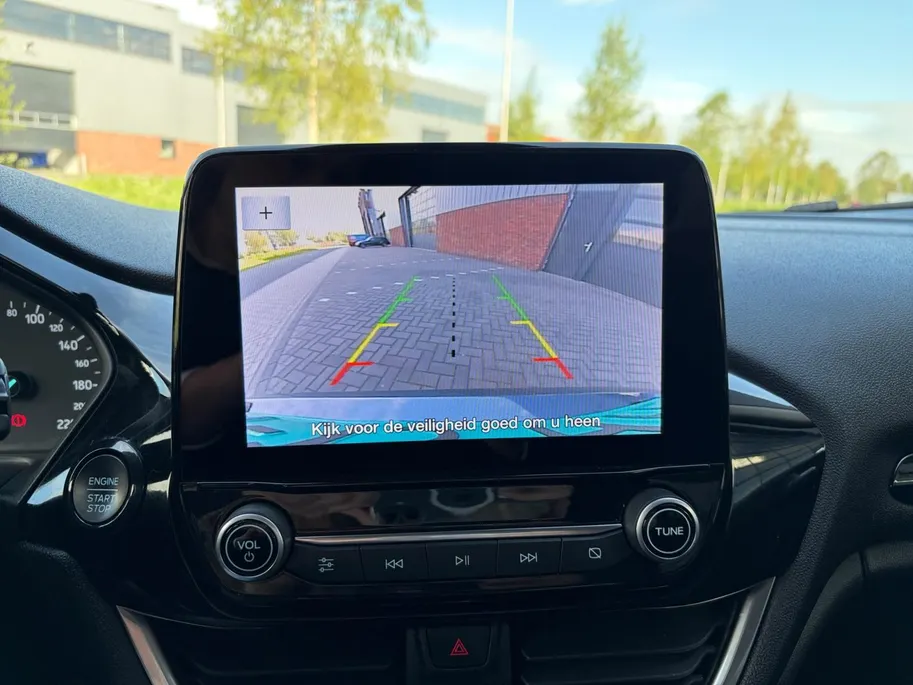 Ford Fiesta 1.0 EcoBoost Hybrid Titanium X | 1e Eigenaar | NL-Auto | Adaptieve Cruise Control | Camera | Keyless Entry | Privacy Glass | Navigatie