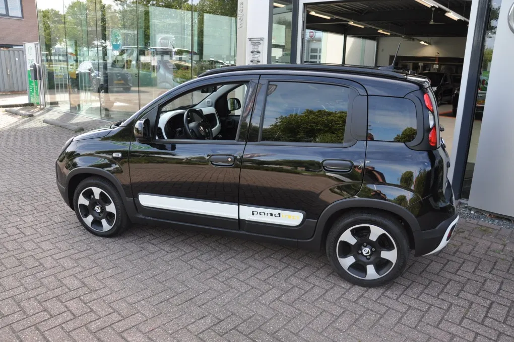 Fiat Panda 1.0 Hybrid Pandina Cross PDC Apple/Andoid