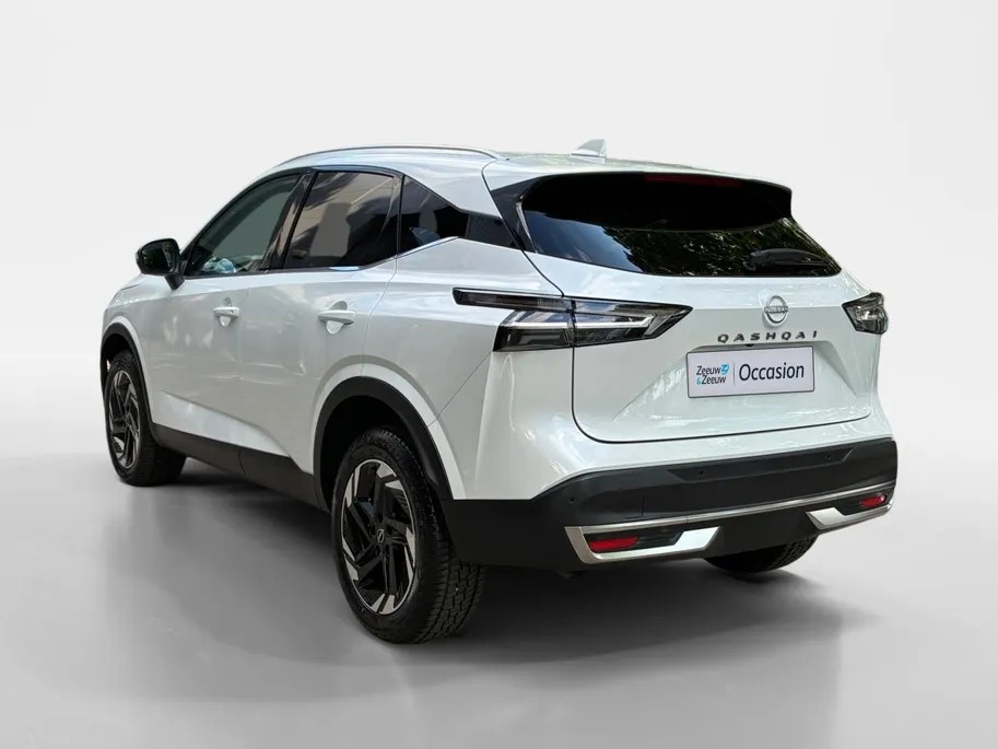 Nissan QASHQAI N Connecta Navi | Pano dak | LM Velgen |