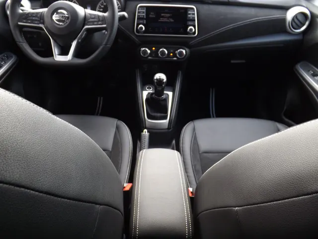 Nissan Micra 1.0 IG-T N-Sport 101 pk