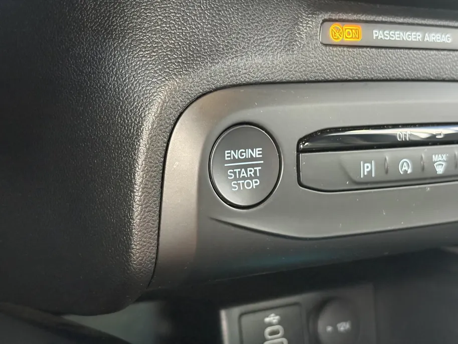 Ford Focus Wagon 1.0 EcoBoost Hybrid ST Line | Adaptive Cruise | Winter Pack | Groot scherm