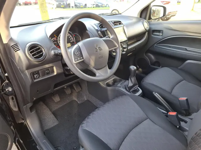 Mitsubishi Space Star 1.2 71pk Active | Airconditioning | Apple CarPlay | Android Auto