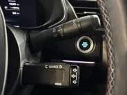 Renault Arkana 145PK E-Tech Hybrid Esprit Alpine Automaat Automaat | Camera | Adaptive Cruise Control | Elektrisch Verstelbare Stoelen | Navi | Climate Control | Stoelverwarming | Stuurwielverwarming | Apple CarPlay/Android Auto