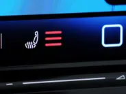 Volkswagen T-Roc R-Line First Edition 1.5 eTSI 150 PK 7 versn. DSG · Electrische achterklep · Achteruitrijcamera · Draadloze telefoonlader · Voorraad OUTLET · Prijs is inclusief inruilpremie ·