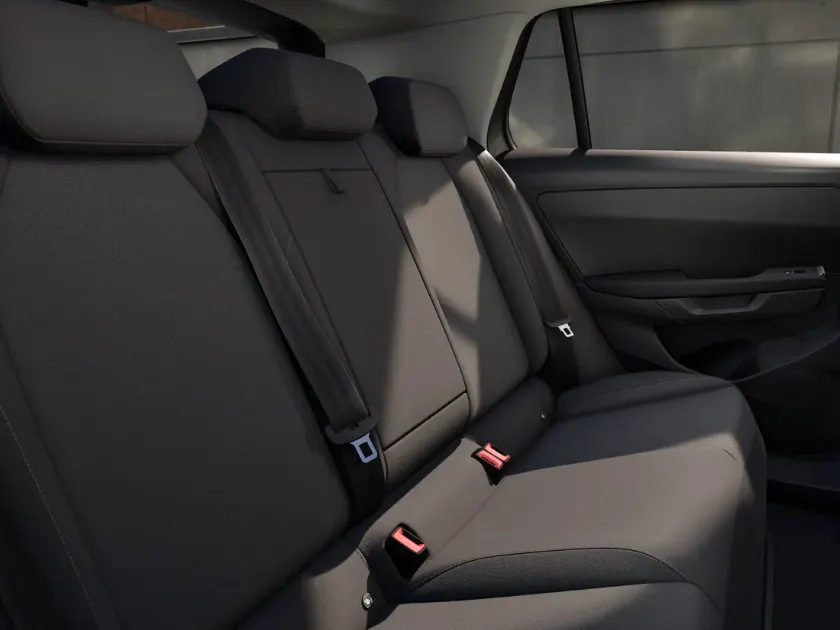 Volkswagen ID. Cross (1) Style 52 kWh accu, 211 PK · Trekhaak, afneembaar · Zijruiten achter en achterruit getint ·