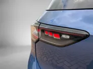 Volkswagen Golf 1.5eHybrid 200kW/272PK GTE Black Style · Panoramadak · Trekhaak · Camera ·  Apple/Android Car Play · Garantie t/m 10-09-2030 of 10000km.