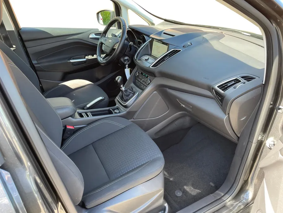 Ford Grand C-Max 1.0 Titanium 7Pers. | Navigatie | Voorruitverwarming | Stoelverwarming | Privacy Glass | Cruise Control | 17|  Velgen | Parkeersensoren voor en achter | Parkeerassistent | Zonneschermen