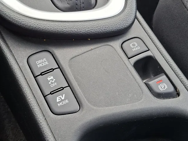 Toyota Yaris 1.5 Hybrid 115 Active CRUISE | NL-auto | rijklaarprijs !!