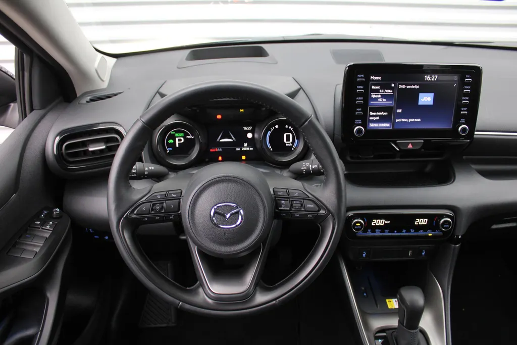 Mazda 2 Hybrid 1.5 Select | Airco | 16'LM | navi | Cruise | Stoelverwarming | Draadloos laden |