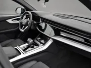 Audi Q8 55 TFSIe 381pk Tiptronic Quattro Pro Line S · Panoramadak · 360 Camera · Wegklapbare Trekhaak · Apple/Android Car Play · Luchtvering · 21'' Inch ·