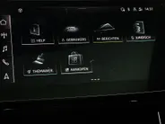 Audi e-tron 55 408pk Quattro S edition 95 kWh · SOH 95,6% · Panoramadak · 360 Camera · B&O Audio · Stoelverwarming · Luchtvering · 21'' Inch ·