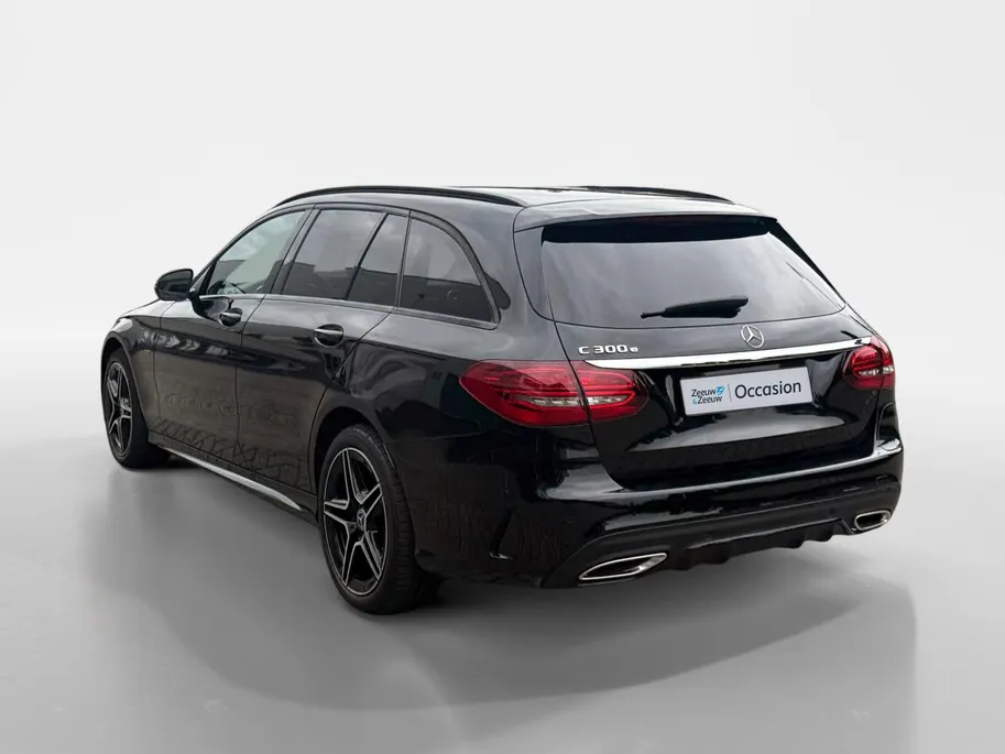 Mercedes-Benz C-Klasse Estate 300 e | Apple Carplay/Android Auto | Verwarmbare Voorstoelen | Privacy Glass | Climate Control | DAB | 12 maanden garantie |