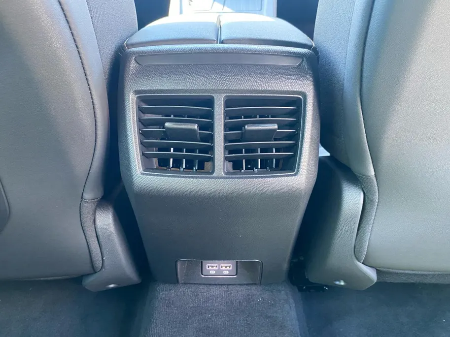 Peugeot 508 SW 1.6 Plug-in Hybrid 225 GT Line WLTP tot 55 km elektrisch | Camera | Dodehoek Detectie | Apple Carplay/Android Auto | Climate Control | Adaptief Cruise Control | Etc.