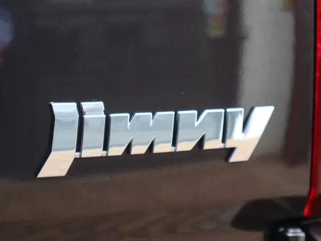 Suzuki Jimny 1.3 Exclusive Automaat | 4X4 | All Seasons | Airco | Trekhaak