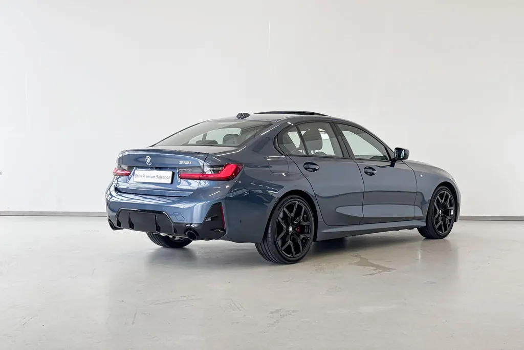 BMW 3 Serie Sedan 318i M Sportpakket Pro
