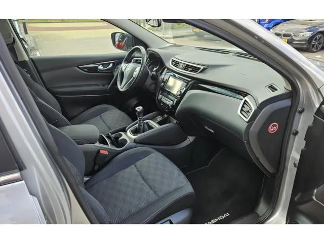 Nissan QASHQAI 1.2 115pk DIG-T N-Connecta
