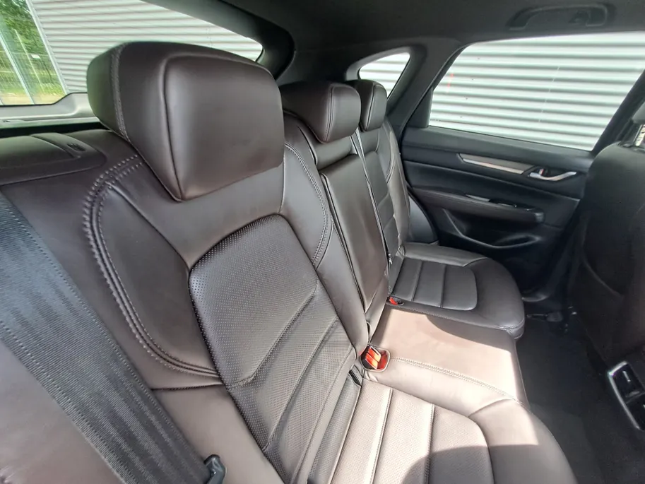 Mazda CX-5 2.5 SkyActiv-G 194 Signature AUTOMAAT | 360 Camera | Stoelverkoeling | Stoelverwarming | Adaptieve Cruise | Schuifdak | Elektr. Achterklep | Apple Carplay/Android Auto | Navigatie | Wegklapbare TREKHAAK