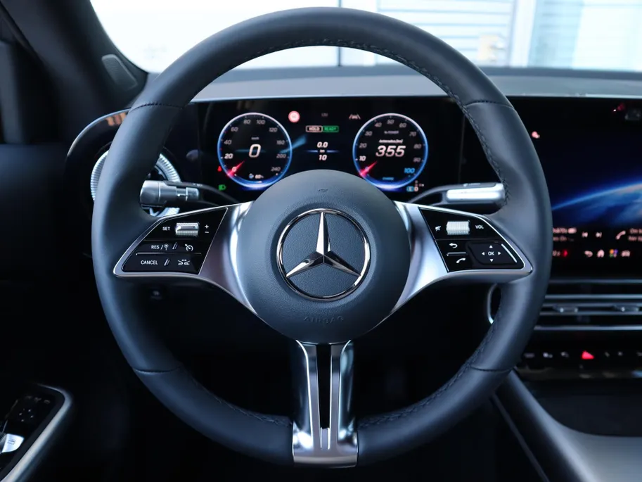 Mercedes-Benz GLB 250+ Business Solution 85.5 kWh l Keyless l Panoramadak l Stoelverwarming