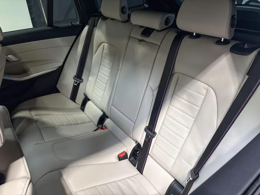 BMW 3 Serie Touring 330e Innovation Pack M Sport Edition
