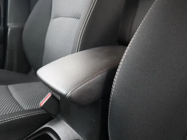 Suzuki Vitara 1.4 BoosterJet Select Hybrid Trekhaak | AdaptiveCruise | Carplay