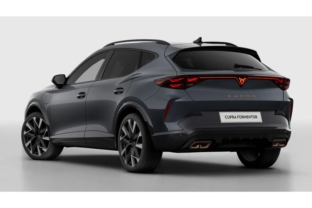 CUPRA Formentor VZ Performance | Digitaal instrumentenpaneel (Virtual Cockpit) | Draadloze Apple CarPlay™, Android Auto™ | Elektronisch Sperdifferentieel (XDS)