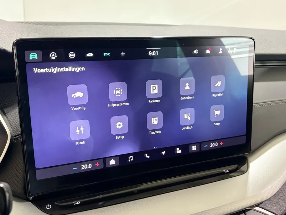 Škoda Octavia Combi 150PK TSI MHEV Business Edition Plus | Electrisch Wegklapbare Trekhaak | Navigatie | Apple Carplay/Android Auto | Climate Control | Cruise Control | Lichtmetalen Velgen | Camera | Parkeersensoren |