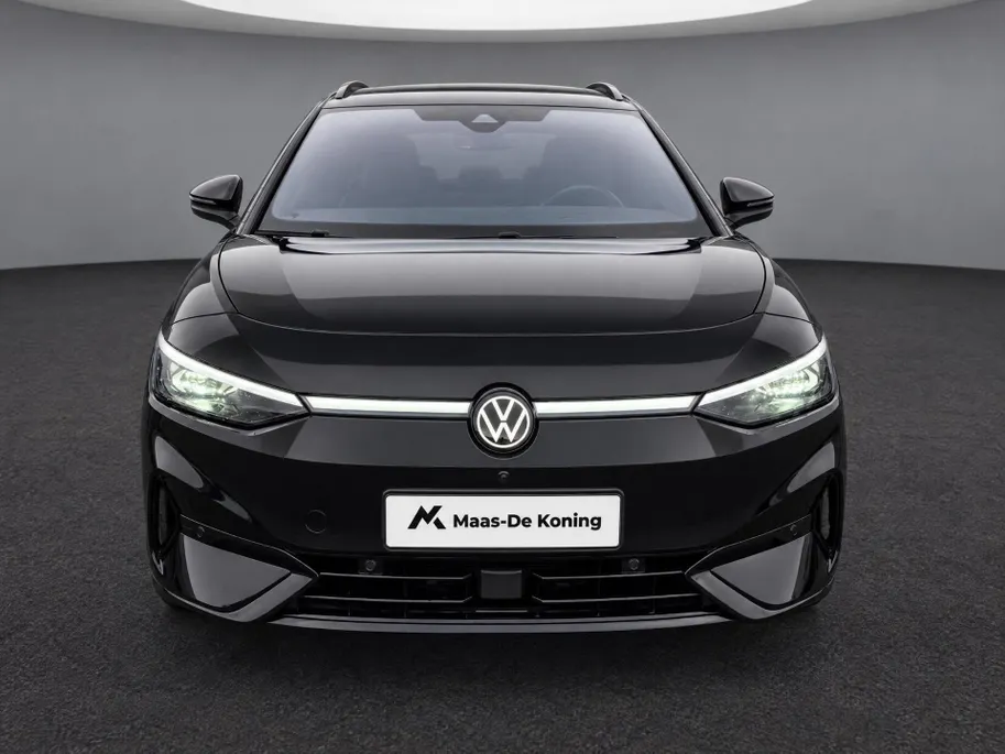 Volkswagen ID.7 Tourer Pro 77 kWh 210kW/286PK · Trekhaak · 360°Camera · Stoel- stuur- & voorruitverwarming · Garantie t/m 16-10-2027
