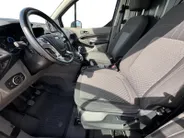 Ford Transit Connect 1.5 EcoBlue L1 Trend 100 pk | 2x schuifdeur | Navigatie | Achterklep met ruit | Cruise control | Voorruitverwarming | Verwarmde voorstoelen | Parkeersensoren
