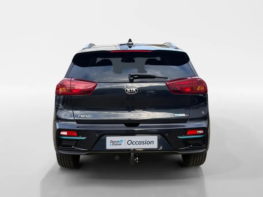 Kia e-Niro DynamicPlusLine 64 kWh | NAVI | CAMERA | SCHUIFDAK | TREKHAAK | CLIMATE & CRUISE CONTROLE | ETC...