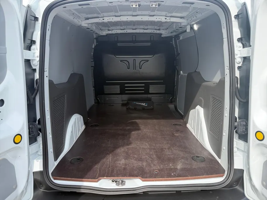 Ford Transit Connect 1.5 EcoBlue L2 Trend 100 pk 6 bak | BPM-VRIJ | Airco | Achteruitrijcamera | Parkeersensoren achter | Trekhaak | Apple Car Play & Android Auto | Laadruimtebetimmering